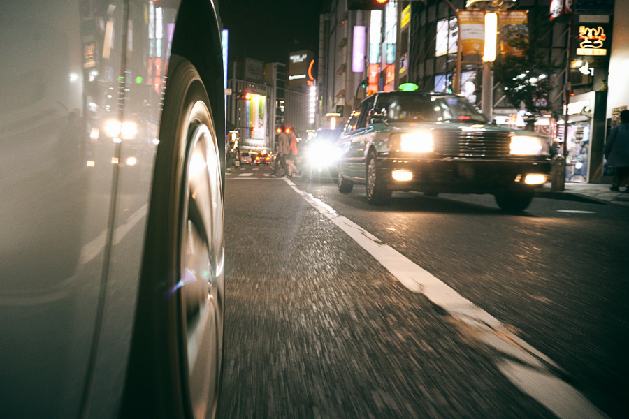 Car driving in Japan