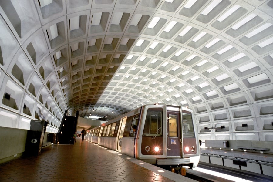 DC metro docked at station 