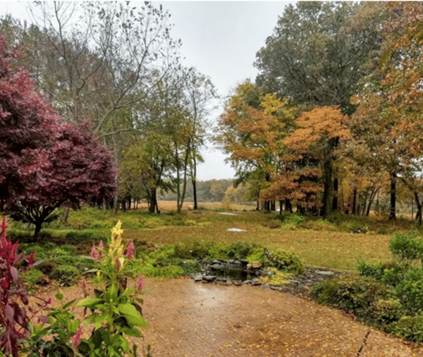 Beautiful outdoor space home for sale Huntingtown, Maryland