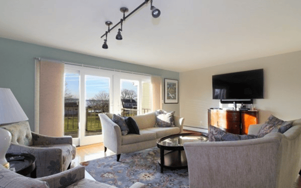 Second floor living area in Newport area rental home. 