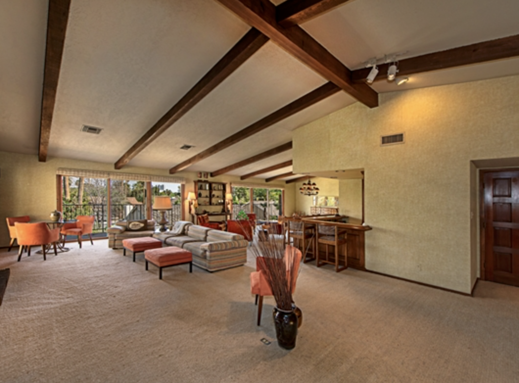 Tour 3 MustSee Homes Near Nellis AFB