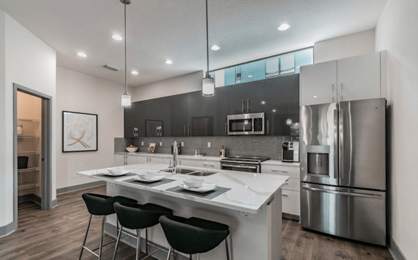 West McElroy townhome kitchen