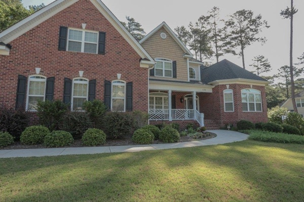 Home for rent in Southern Pines near Fort Bragg and Pope Field. 