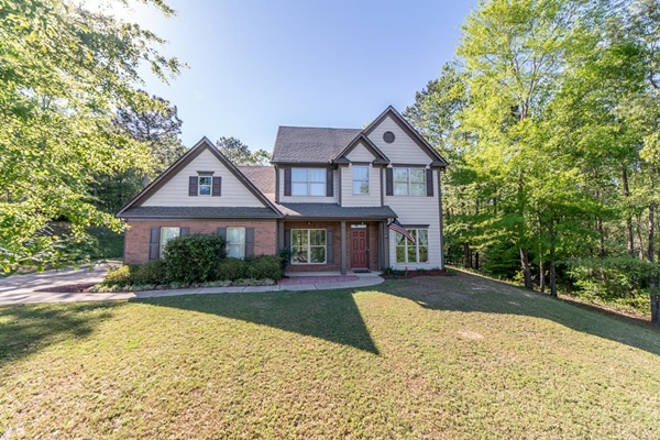 Hero Trail Exterior Home Near Fort Benning