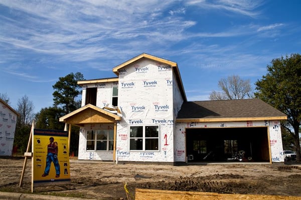 Base housing construction