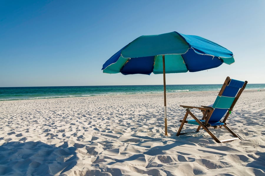 white sand beaches of Destin Florida