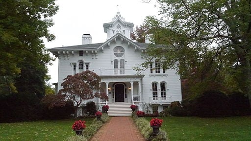 Bed and breakfast near Quantico, Virginia. 