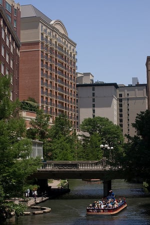 riverwalk-san-antonio